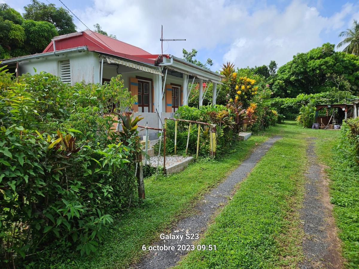Maison Familiale Authentique Villa Capesterre-Belle-Eau Kültér fotó